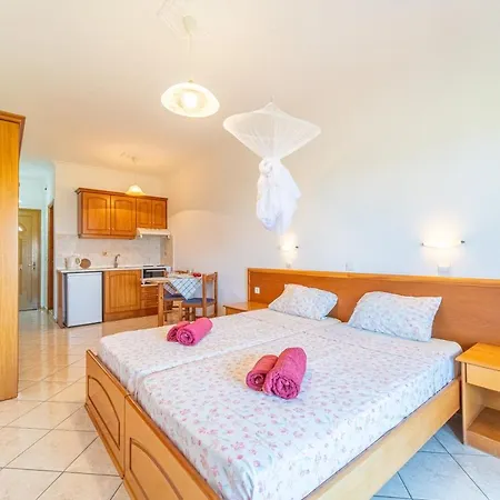 Giannis 1 Apartment *