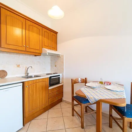 Giannis 1 Apartment